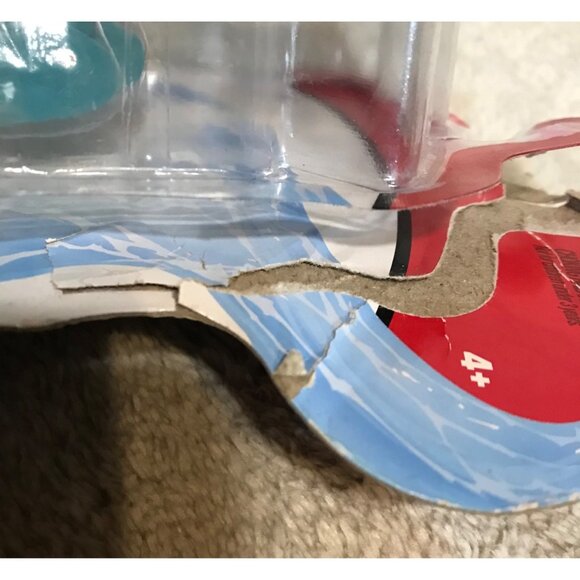 Pokemon Blastoise Battle Figure With Deluxe Action New Box Damaged - Picture 6 of 6